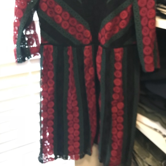 Dress - Picture 2 of 4